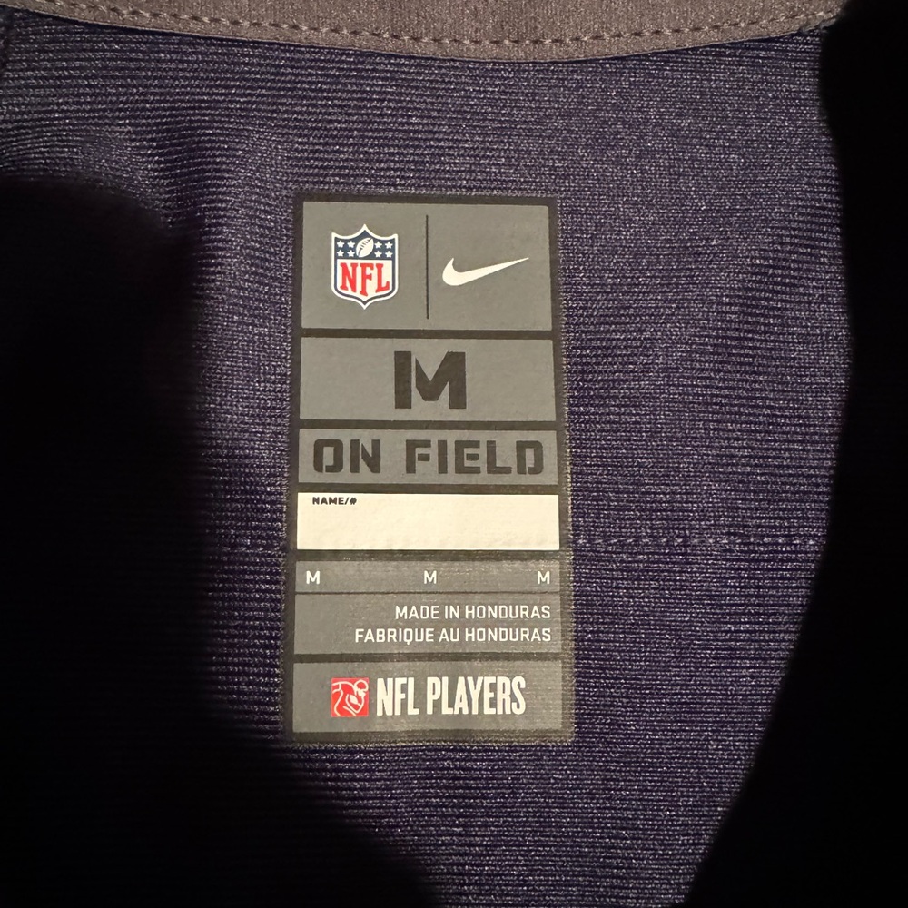 Kendrick Bourne New England Patriots Jersey - Picture 9 of 9